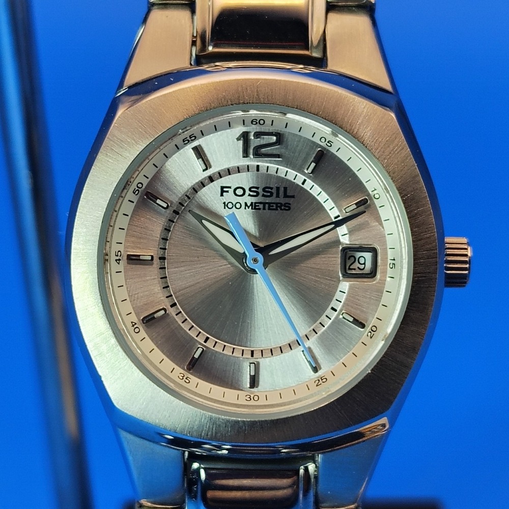 New! Vintage 2010 Fossil Blue Date AM3918 26mm Women's Quartz Watch Full Set NOS